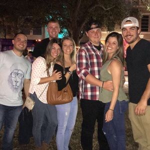 Meet your Posher, Tara